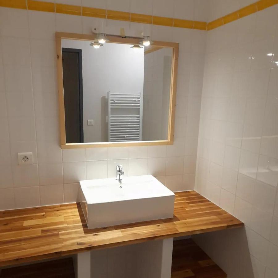 Du Vert & Du Bon Air - Linge Maison Inclus - Parking Prive Gratuit - Centre Ville Bergerac 10Mn - Domaine Bellevue Cottage En Perigord Lembras 외부 사진