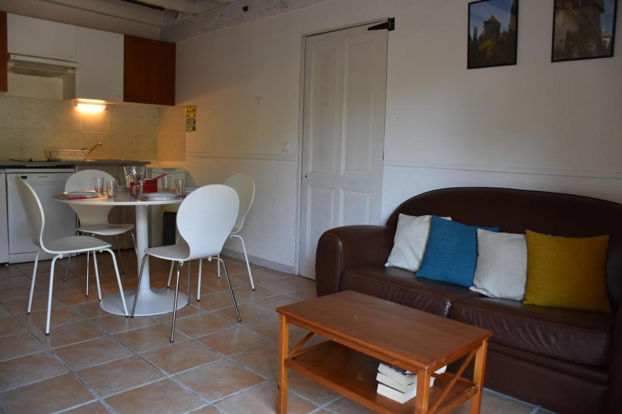 Du Vert & Du Bon Air - Linge Maison Inclus - Parking Prive Gratuit - Centre Ville Bergerac 10Mn - Domaine Bellevue Cottage En Perigord Lembras 외부 사진